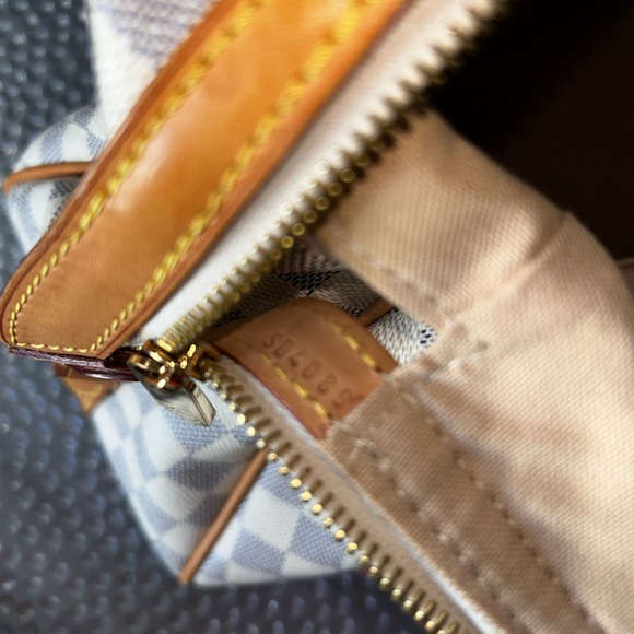 Authentic**Louis Vuitton Stresa GM Damier Azu - Picture 10 of 13